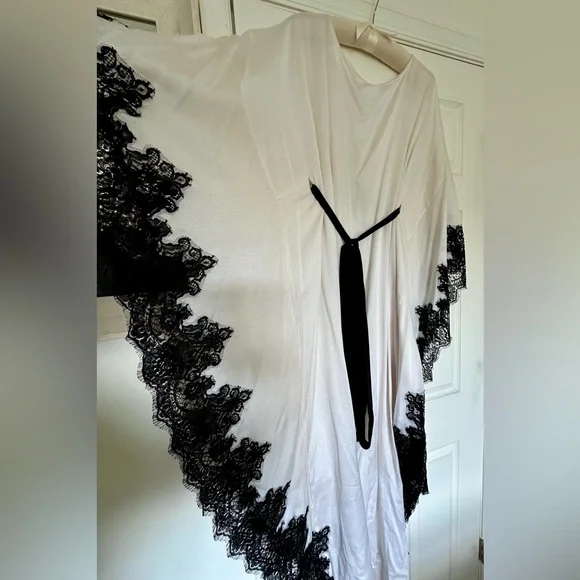 Rosamosario 100% Raw Silk Kaftan & Black Chantilly Lace “Natural Beauty” Large - Picture 7 of 17